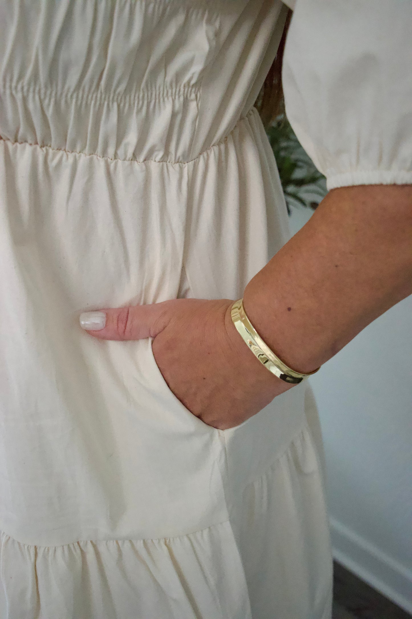 Miley Cuff Bracelet: Gold