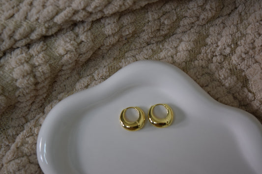 Billie Hoops: Gold