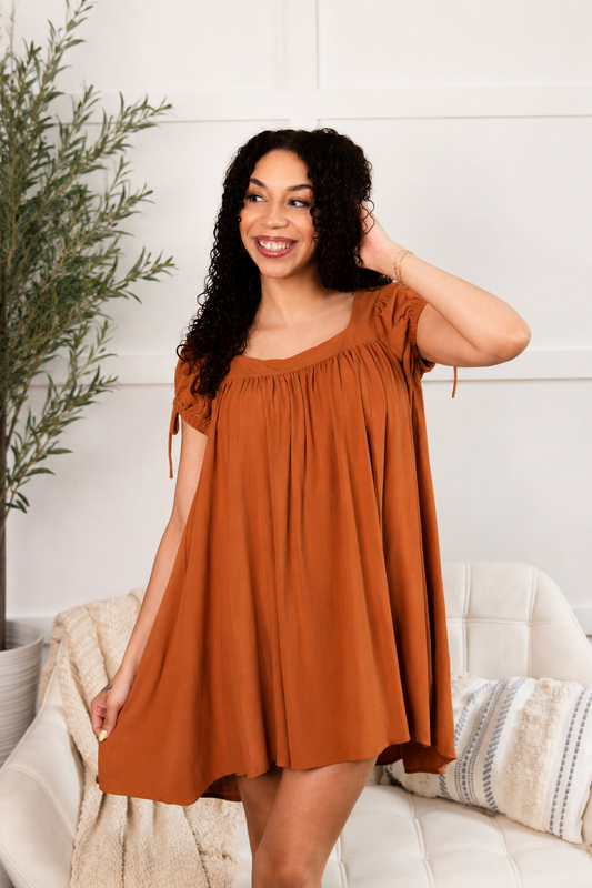Ellie Shift Dress: Spice